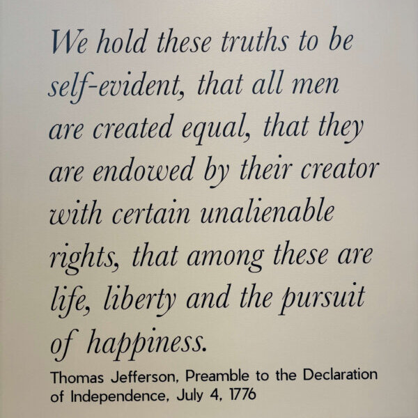 image of Thomas Jefferson's preamble to the Declaration of Independence