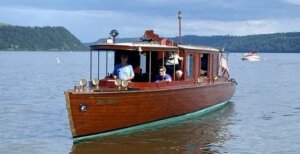 photo of Chief Uncas boat on Susquehanna River